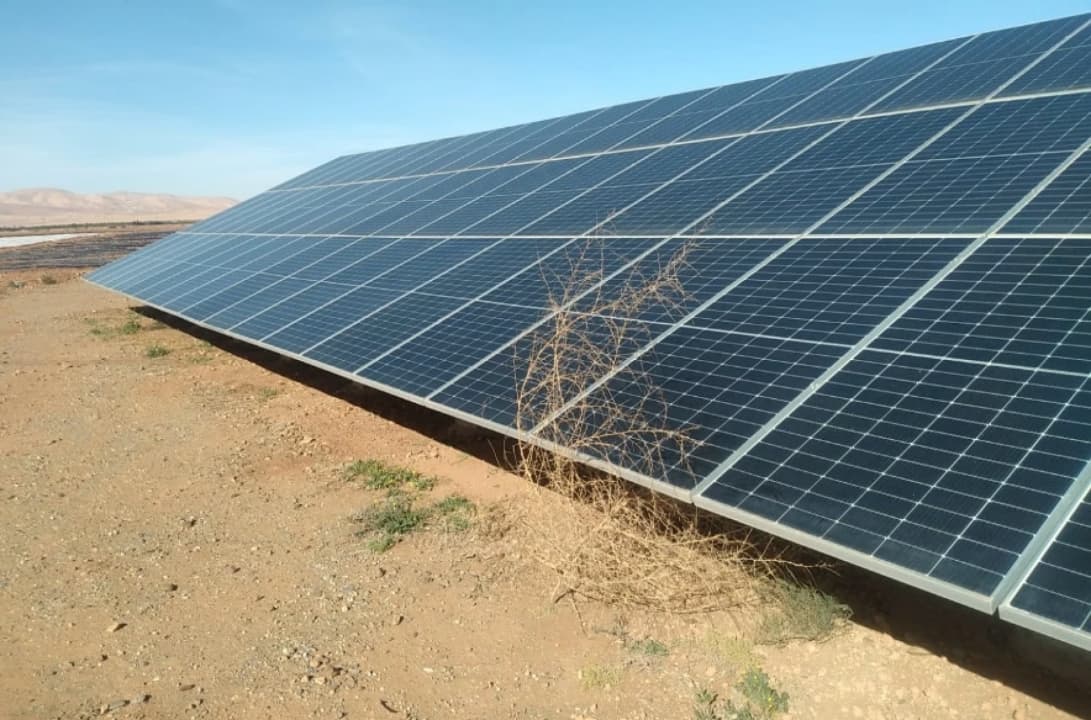 Ombre sur les panneaux solaires